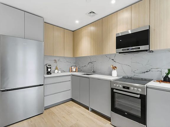 5th image of 280 W 132nd St #206