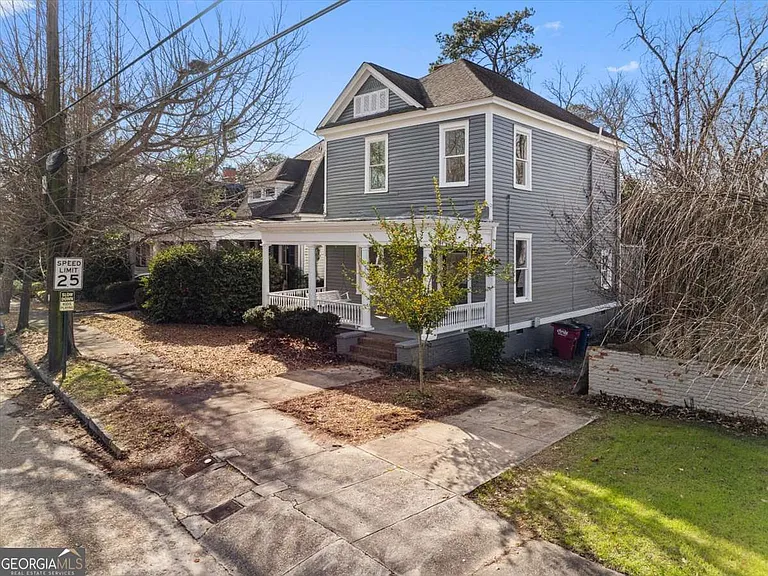 170 Rogers Ave — Photo 27