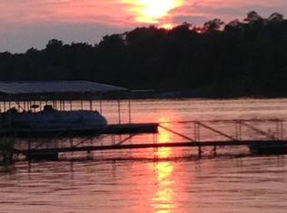 1079 Sheltered Cove Rd, Jasper, AL 35504