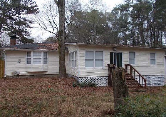 5th image of 1900 Maxine Ln