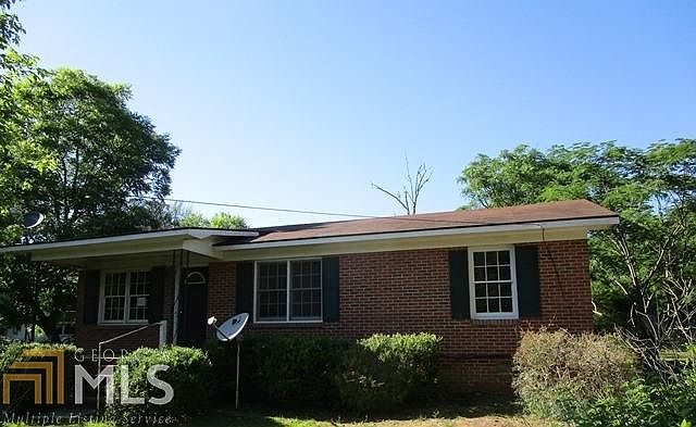 1st image of 615 McElrath St