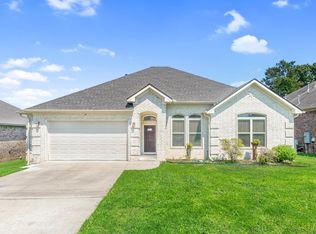 2213 Reveille Cir, Jacksonville, AR 72076