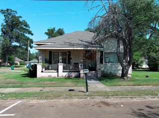 803 Pearl River Ave, McComb, MS 39648