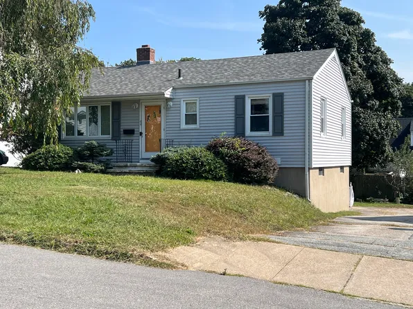 44 Longview Street, New London, CT 06320
