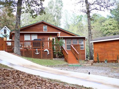 388 Forest Dr, Deatsville, AL, 36022