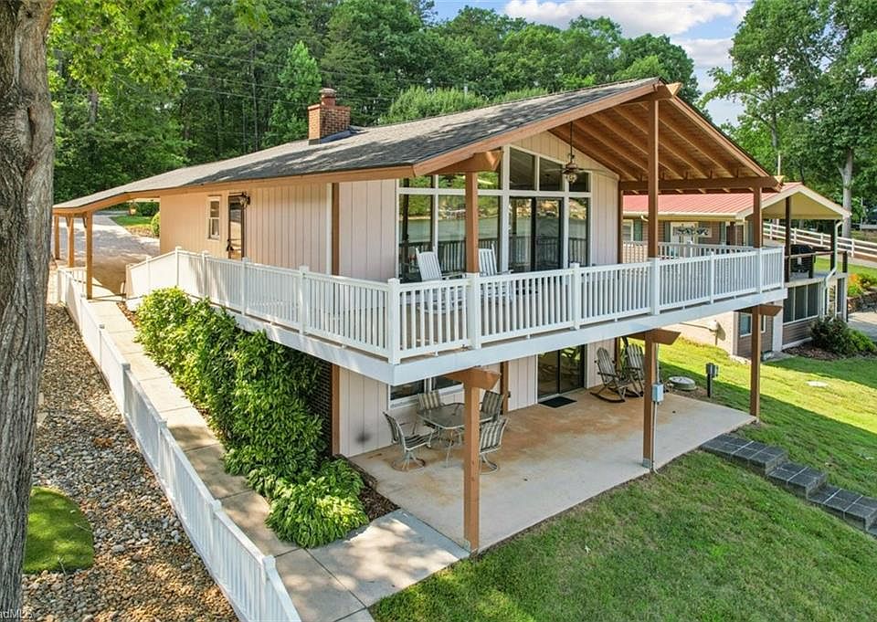 918 Pinehaven Dr, New London, NC 28127 | Zillow