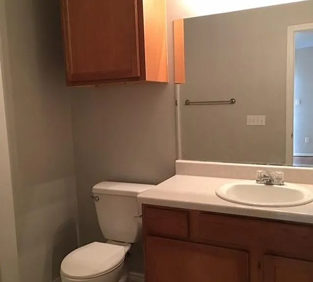 2511 W Oklahoma Ave — Photo 8