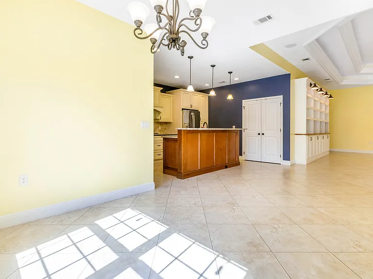 651 Powell Dr NE — Photo 15