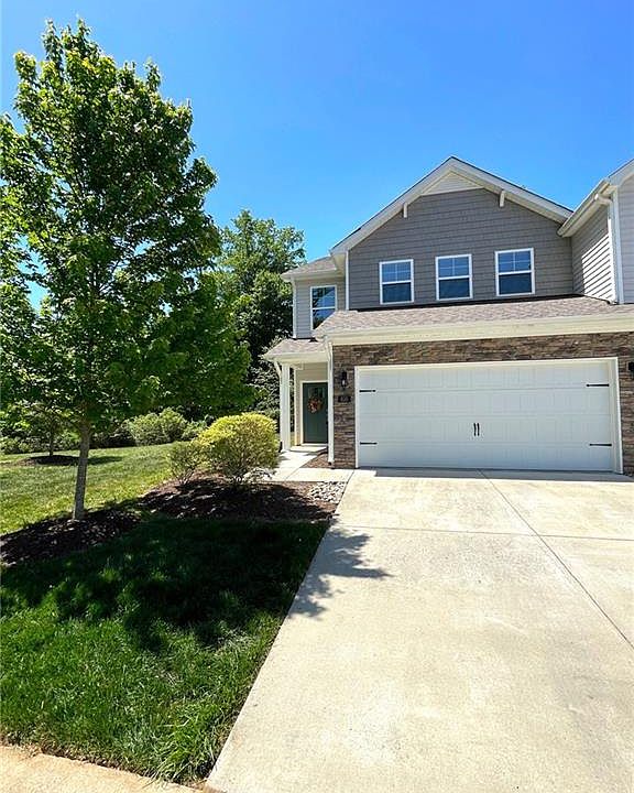 1st image of 830 Riley Ln