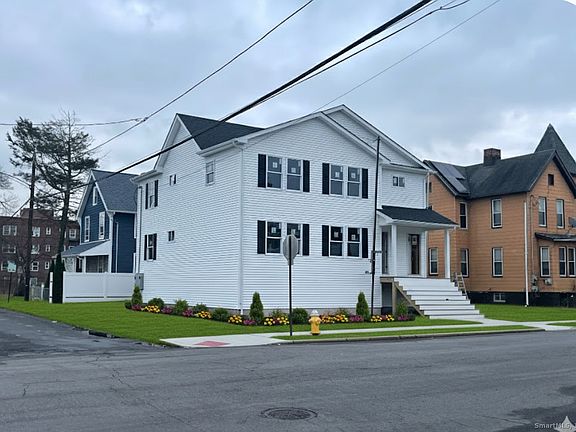 3rd image of 1218 Kossuth Street