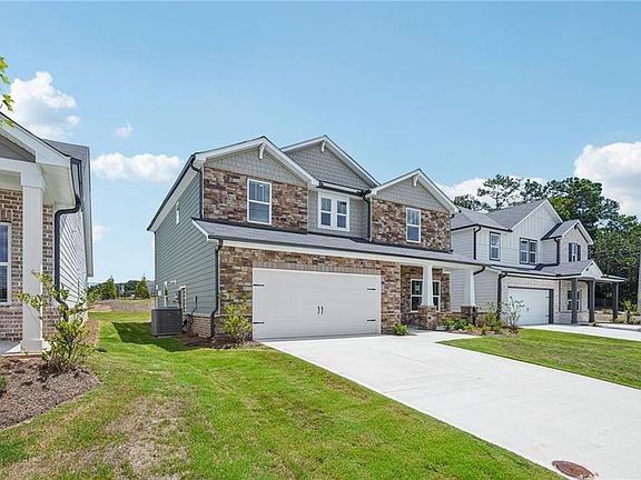 2nd image of 2474 Martin Spring Bnd