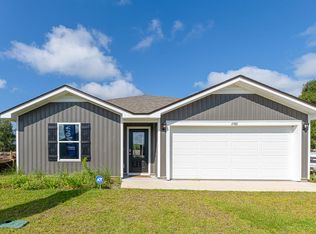 1605 Beverly Ln, Hahira, GA 31632