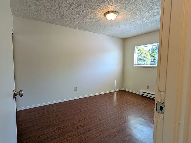 Cully Park Apartments — Photo 44
