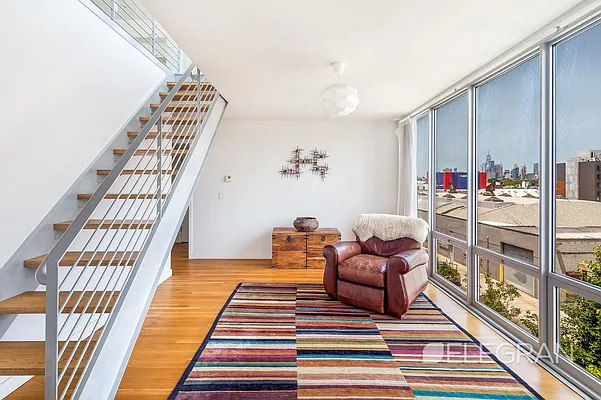 Rented by (Legacy) Elegran | media 8