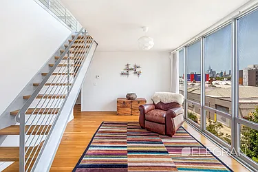 Rented by (Legacy) Elegran