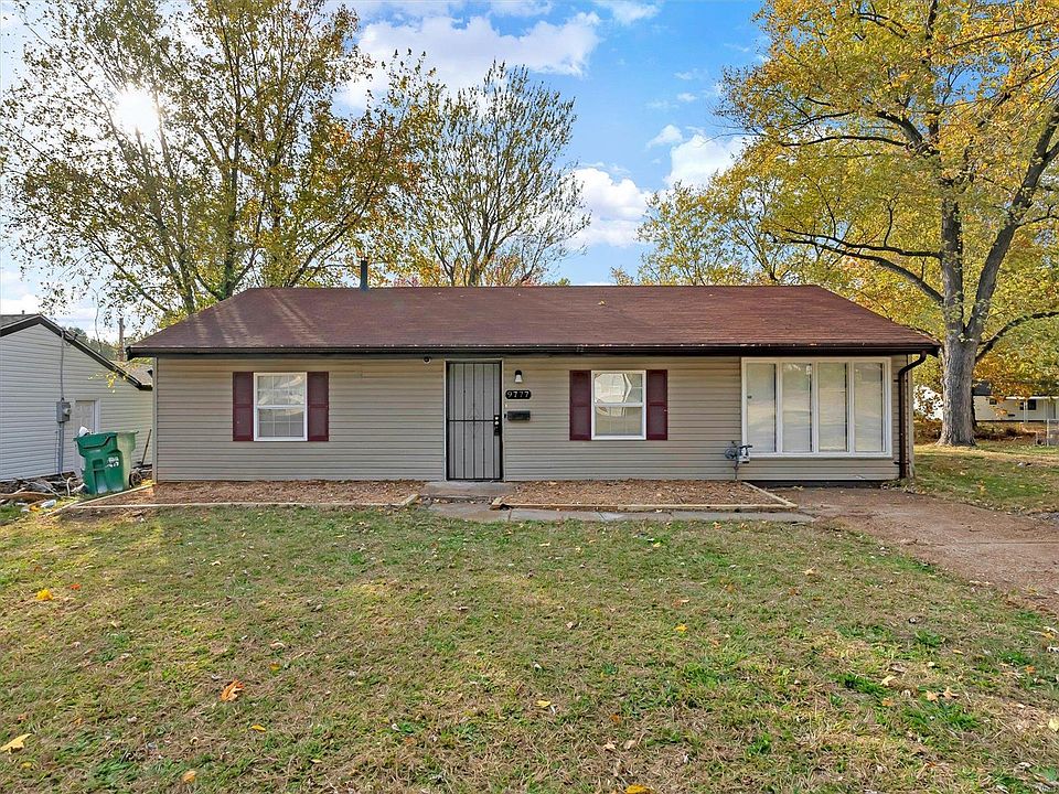 1st image of 9777 Vickie Pl