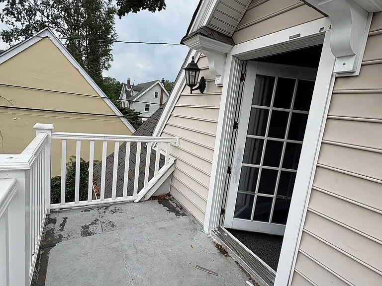 278 N Lansdowne Ave #4 — Photo 15