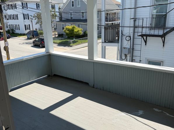 74 Bouvier Ave Floor 2