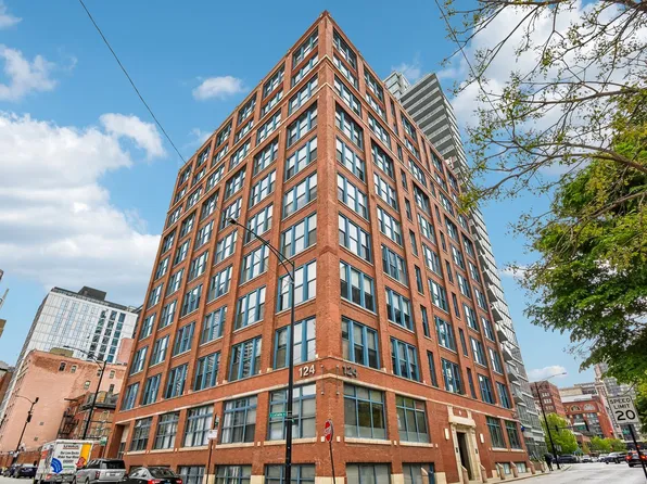 124 W Polk St APT 705, Chicago, IL 60605