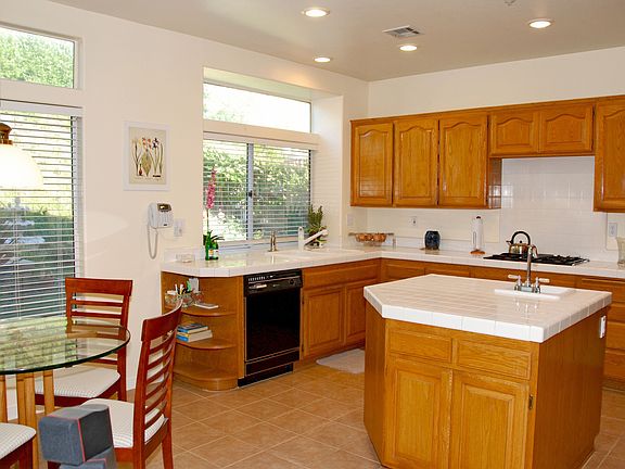 5th image of 3736 Patrick Henry Pl