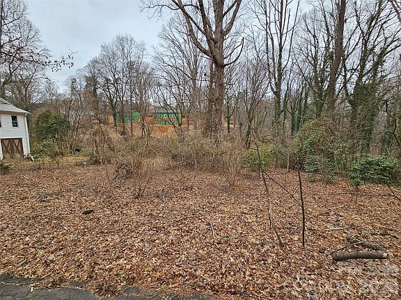 3rd image of 0 Pine St #25