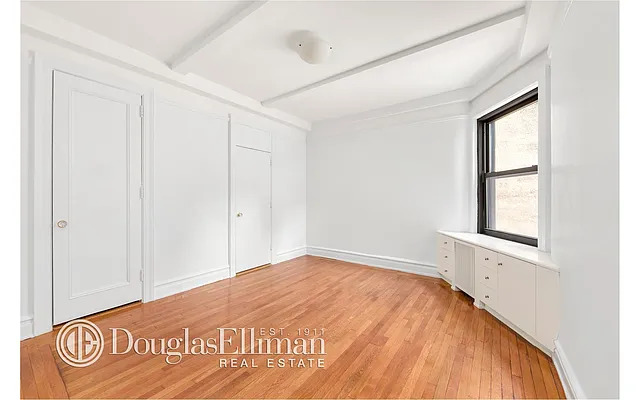 Rented by Douglas Elliman | media 13