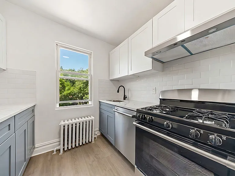 130 Park Ave #2L — Photo 5