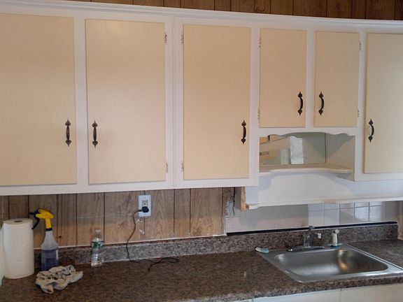 Kitchen Counter