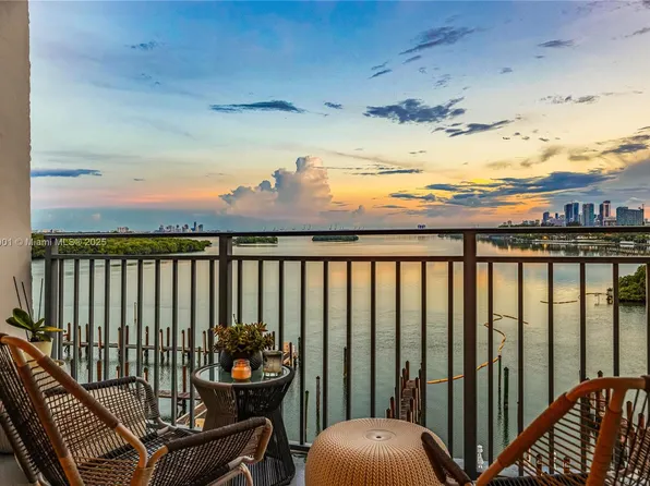 770 NE 69th St APT 6H, Miami, FL 33138