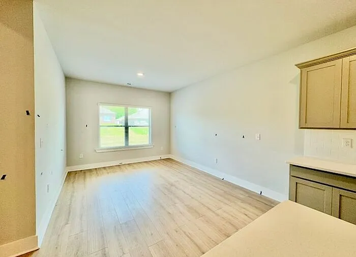 207 John Clift Cir — Photo 12