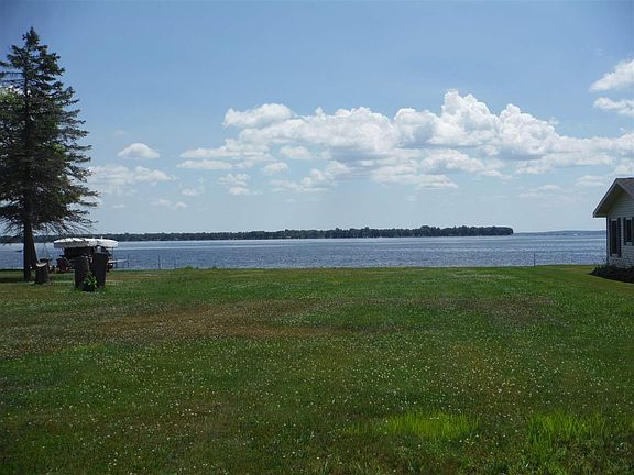 4th image of W Shore Dr