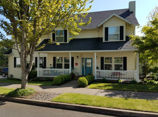 8329 SE 140th Ct, Portland, OR 97236