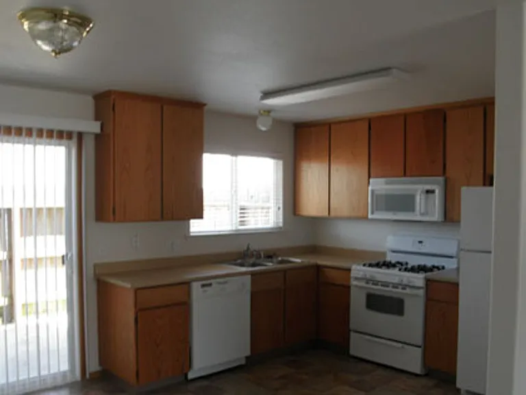 2345 Bates Ln #1-4 — Photo 9