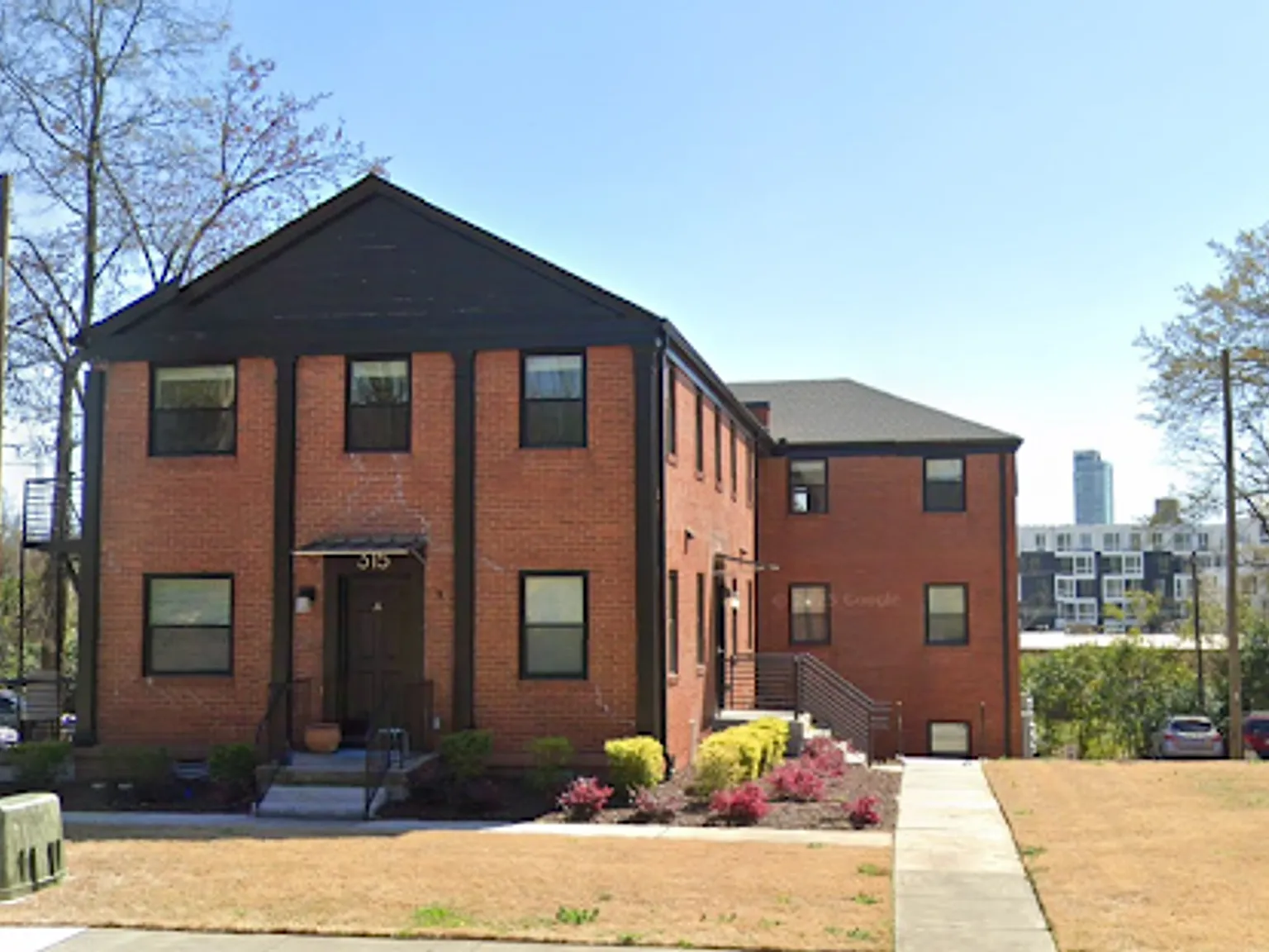 315 West Trinity Avenue — Photo 1