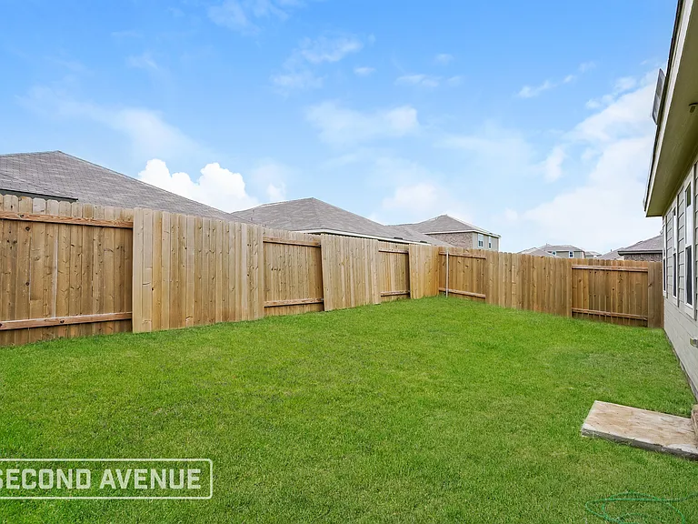 331 Condie Russell Ave — Photo 15