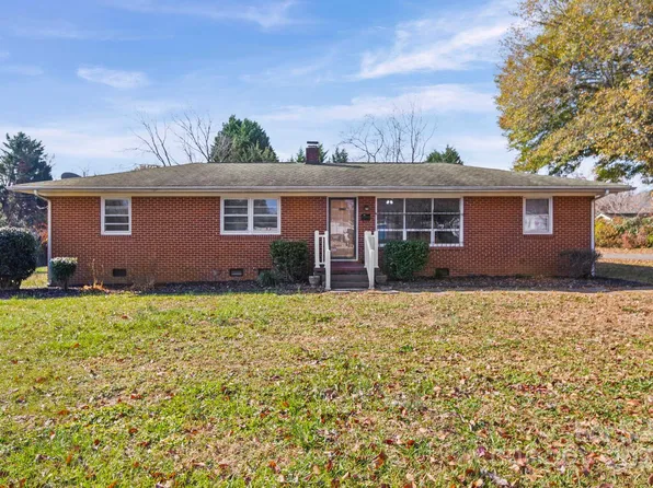 1703 E Perry St, Gastonia, NC 28054