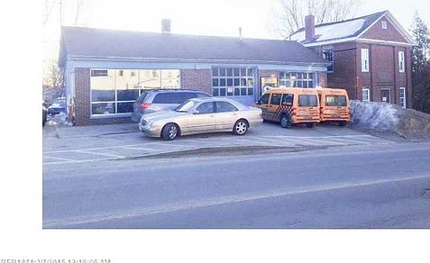 2nd image of 15 Main St