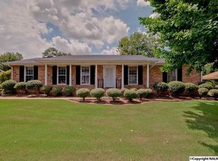 117 Westbury Dr SW, Huntsville, AL 35802
