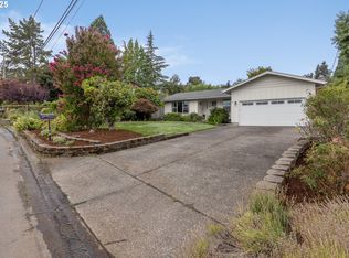 1910 Hawkins Ln, Eugene, OR 97405
