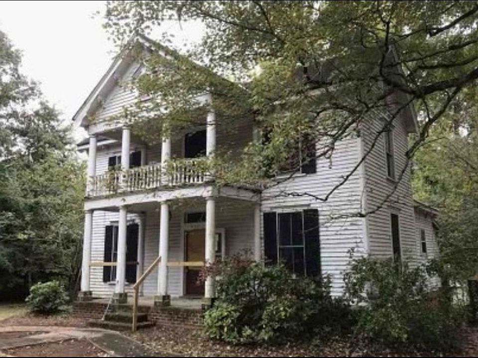1st image of 403 Windsor Ave