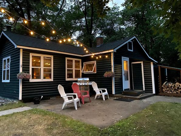 (undisclosed Address)