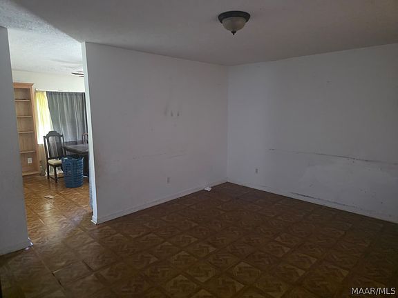 5th image of 4200 E Lawnwood Dr
