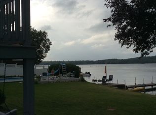 29 Crockett Rd, Raymond, ME 04071