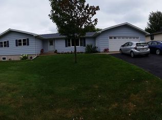 612 City View Dr, Stratford, WI 54484