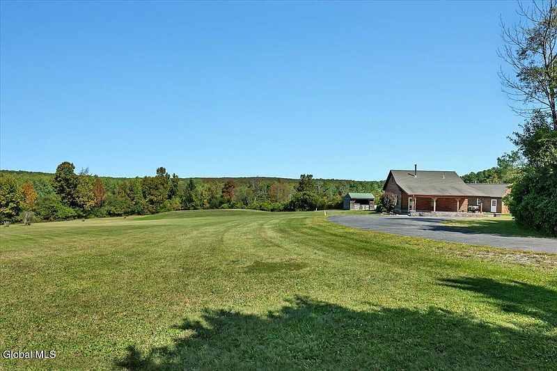 4th image of 2020 Berne-Altamont Road