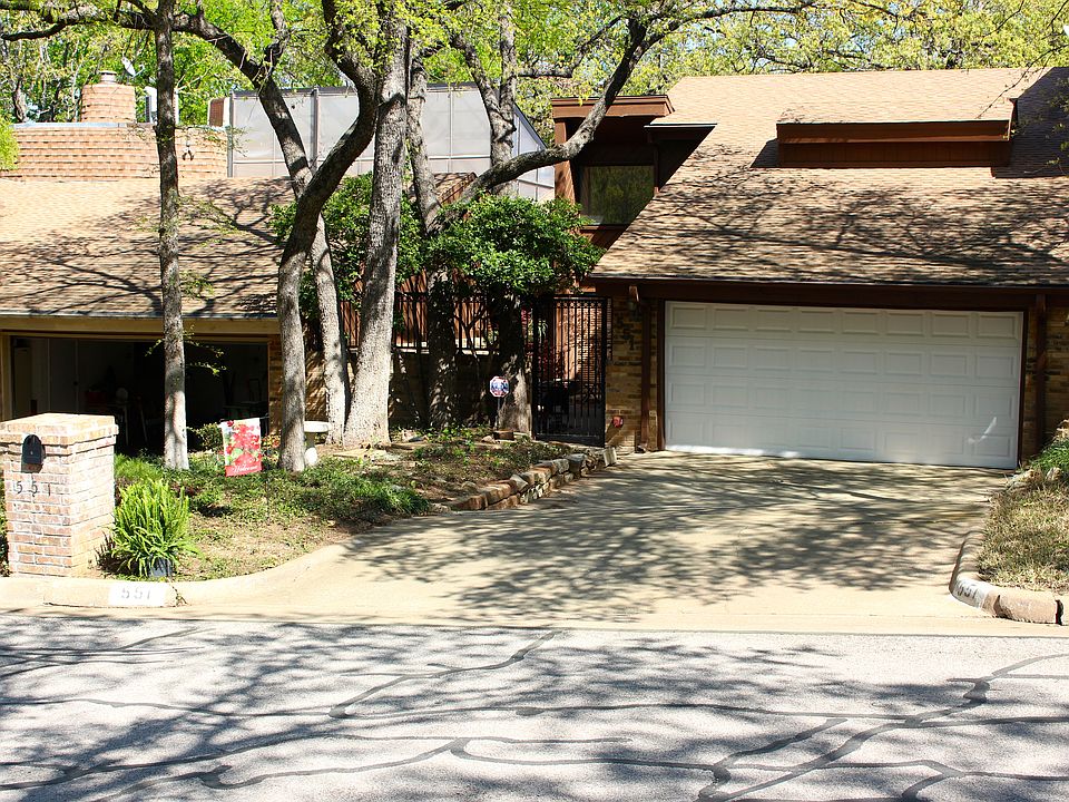 1st image of 551 Franklin Dr