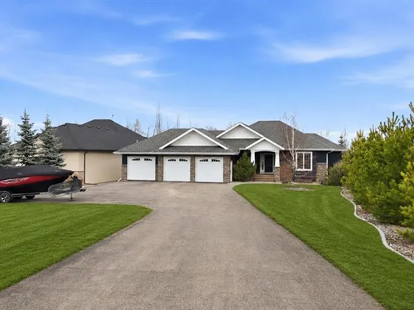 23 S Westside Close, Lacombe County, AB T4S 1S2