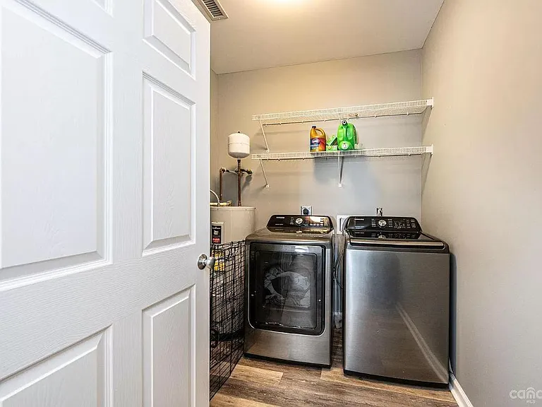 1410 4th Street Dr NW #207 — Photo 7
