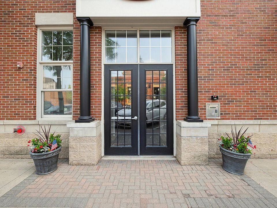 1st image of 855 Penniman Ave APT 205