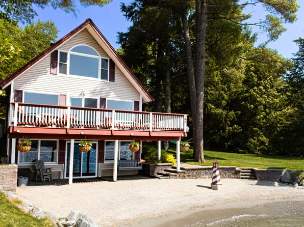 17 South Grandview Drive, Otis, ME 04605
